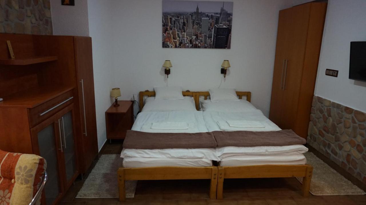 Chloe Apartman Szigetvár Zewnętrze zdjęcie